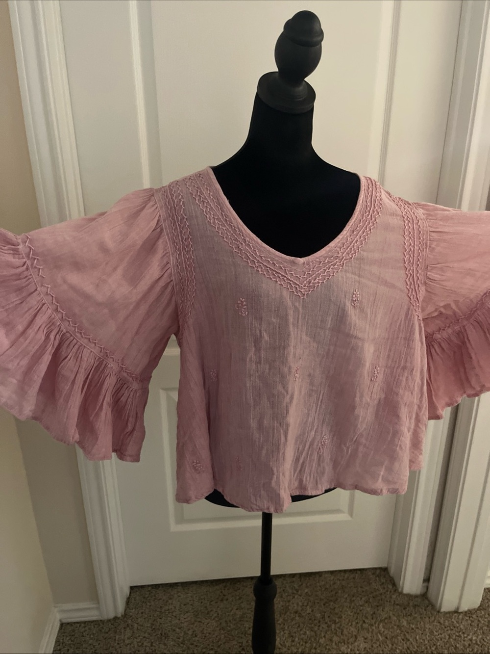 Rachel Zoe Boho Pink Embroidered Flared Sleeves Linen Top Sz XL - Picture 3 of 9